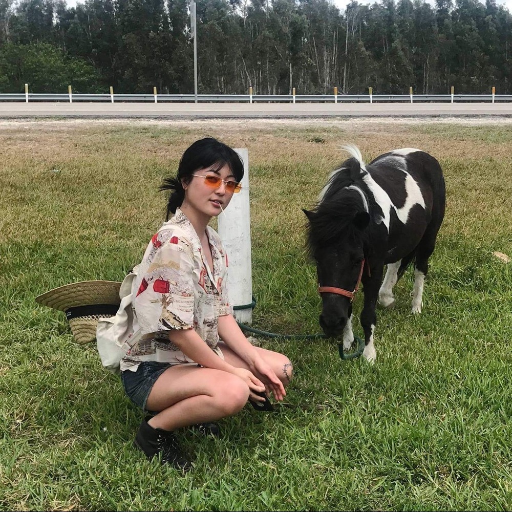 Meet your Posher, Jin